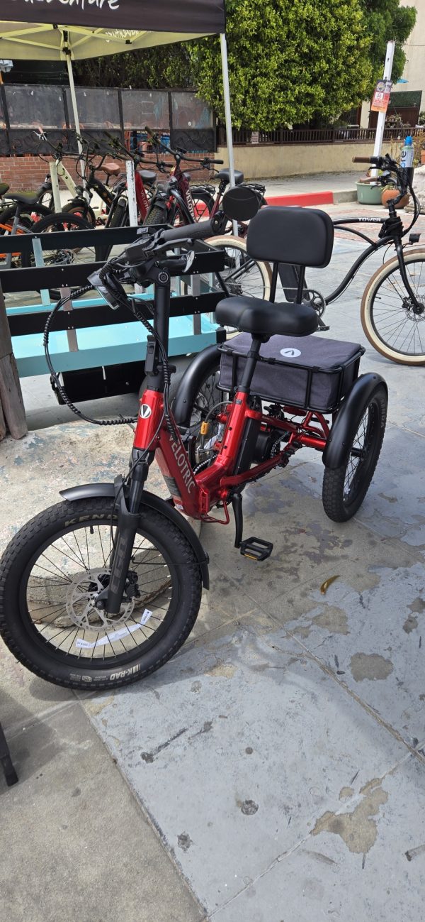 VELOTRIC Triker 1